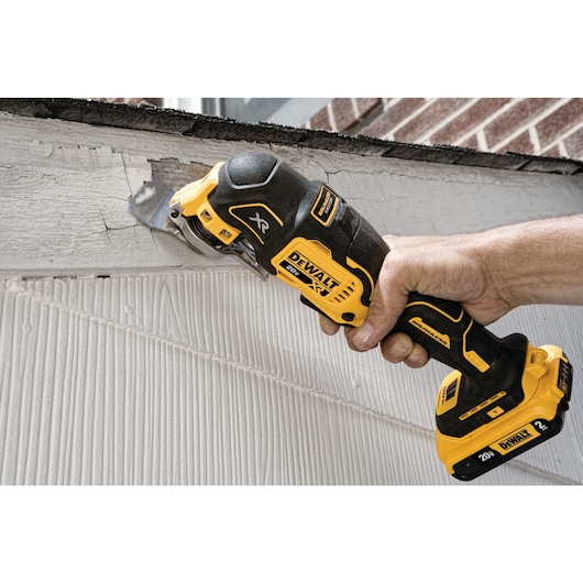 Multiherramienta 20V dewalt DCS356B