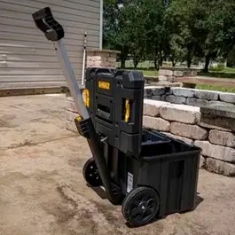 Caja de herramientas con ruedas DeWalt DWST17820